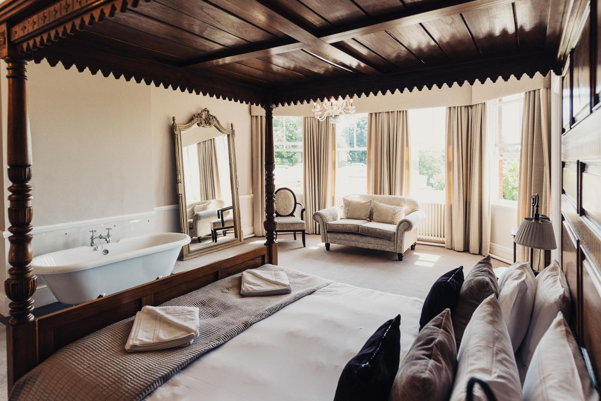 Tern Hill Hall Hotel มาร์เก็ต เดรย์ตัน ภายนอก รูปภาพ